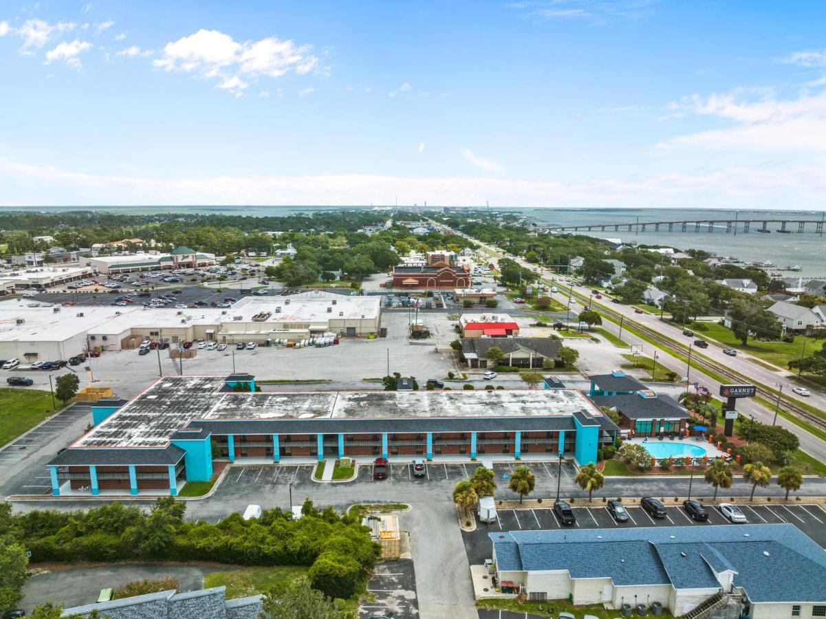 Garnet Inn & Suites, Morehead City Near Atlantic Beach Eksteriør billede