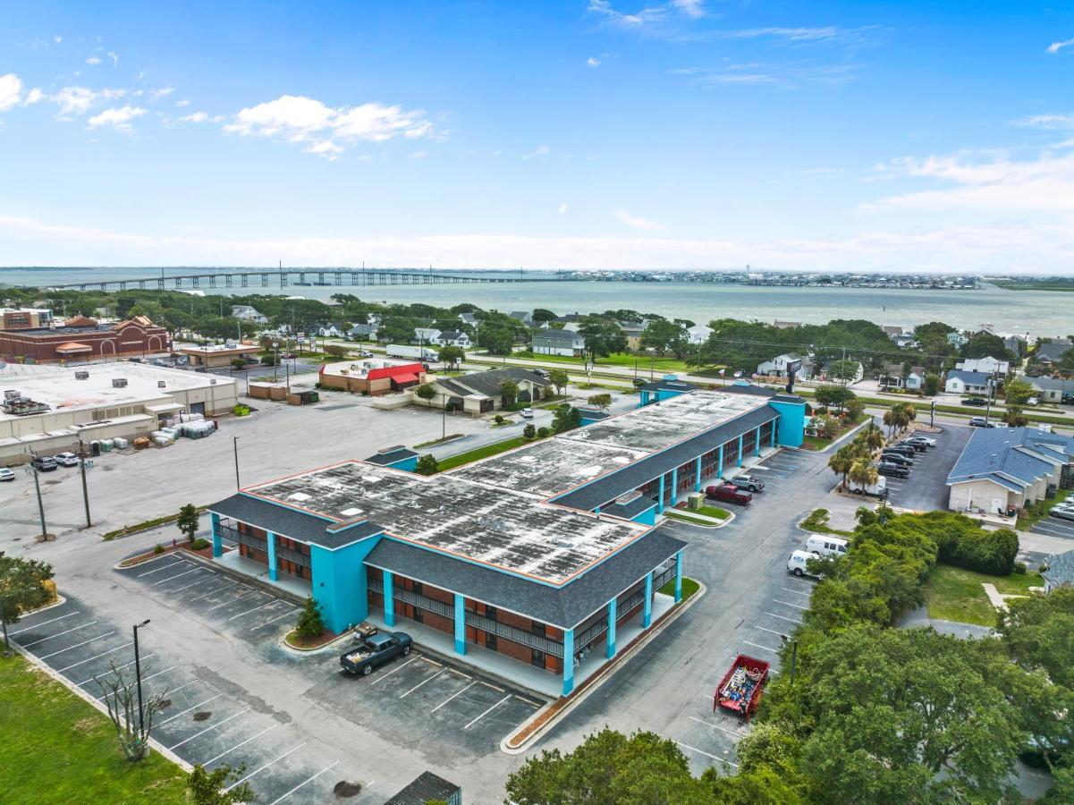 Garnet Inn & Suites, Morehead City Near Atlantic Beach Eksteriør billede