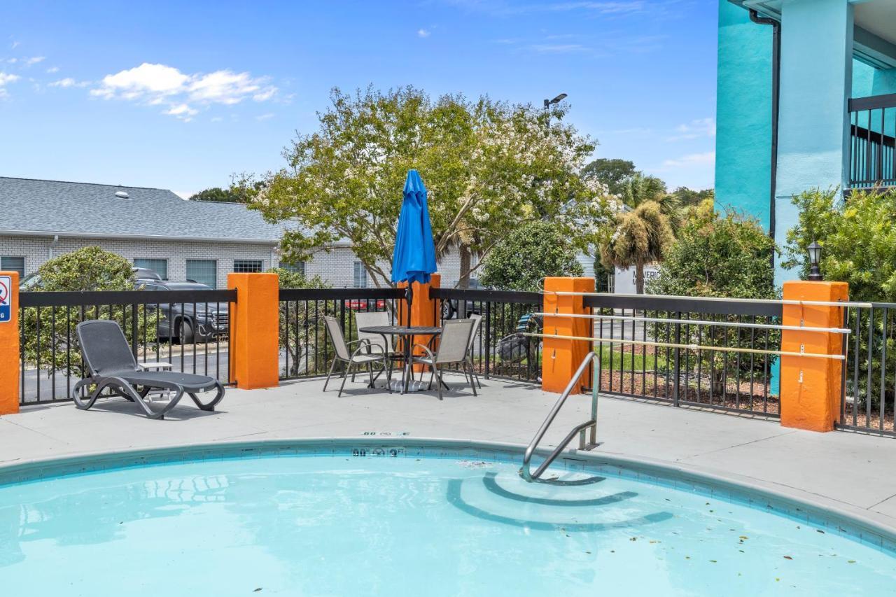 Garnet Inn & Suites, Morehead City Near Atlantic Beach Eksteriør billede