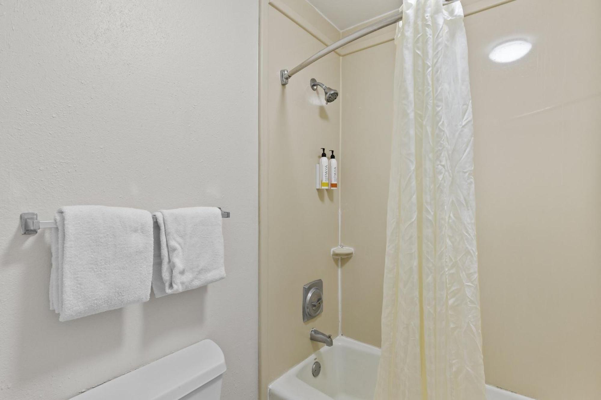 Garnet Inn & Suites, Morehead City Near Atlantic Beach Eksteriør billede